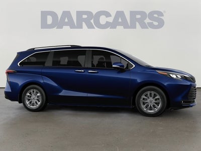 2026 Toyota Sienna XLE 7 Passenger
