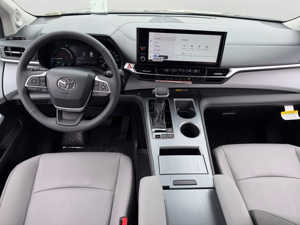 2026 Toyota Sienna XLE 7 Passenger