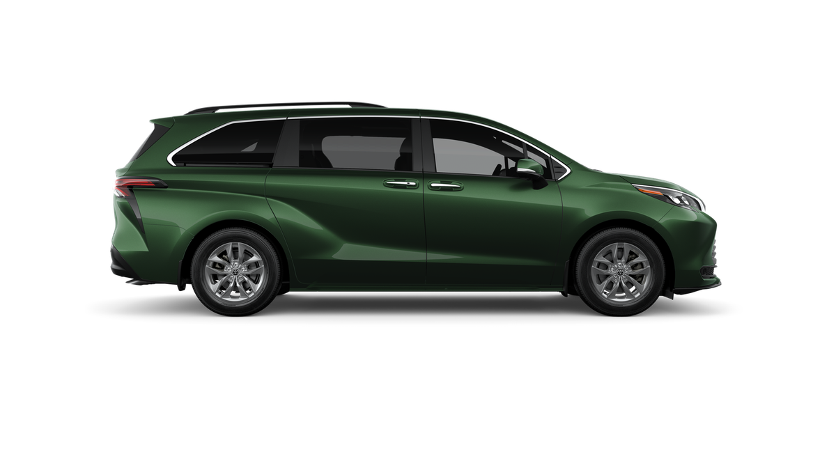 2026 Toyota Sienna XLE 7 Passenger