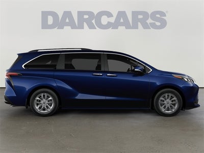 2026 Toyota Sienna XLE 8 Passenger