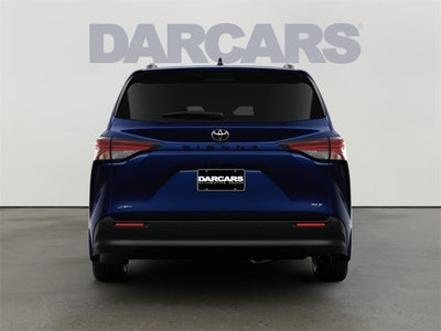 2026 Toyota Sienna XLE 8 Passenger