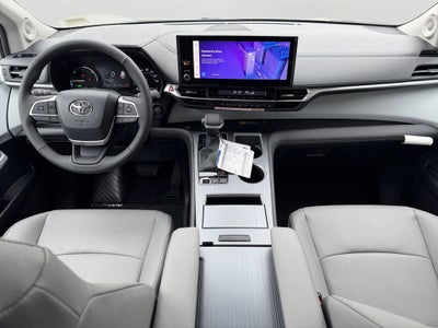 2026 Toyota Sienna XLE 7 Passenger