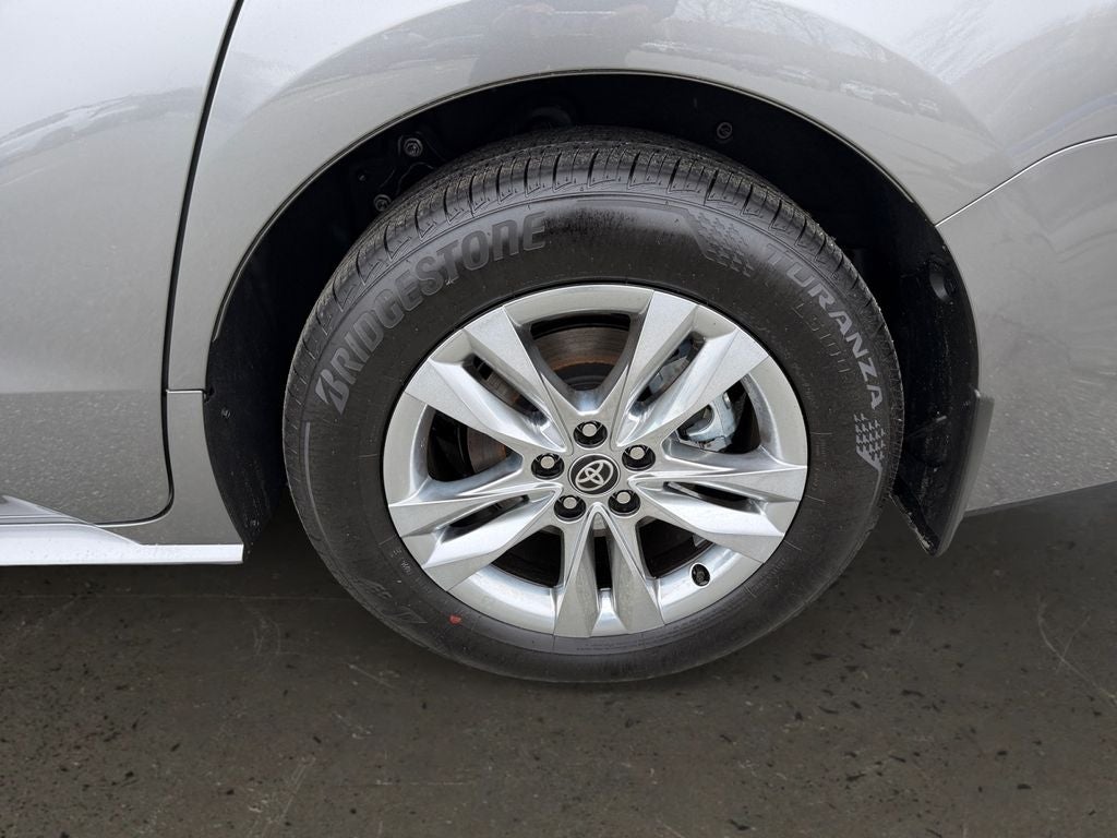 2026 Toyota Sienna XLE 7 Passenger