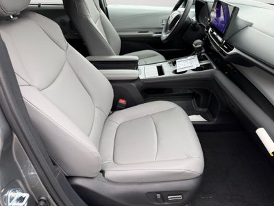 2026 Toyota Sienna XLE 7 Passenger