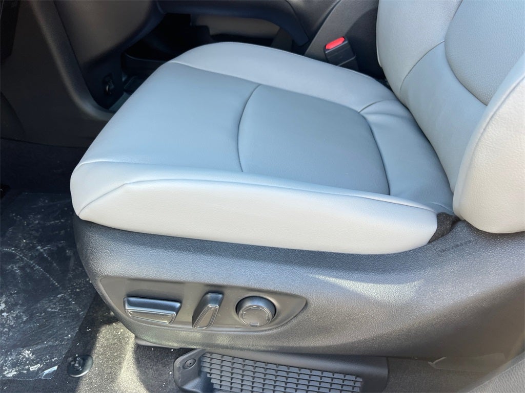 2026 Toyota Sienna XLE 7 Passenger