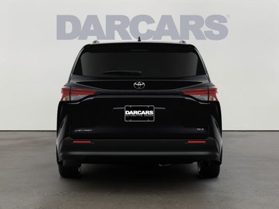 2026 Toyota Sienna XLE 7 Passenger