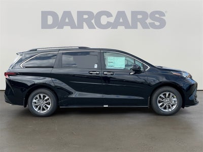 2025 Toyota Sienna XLE 7 Passenger