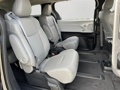 2025 Toyota Sienna XLE 7 Passenger