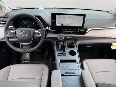 2026 Toyota Sienna XLE 7 Passenger