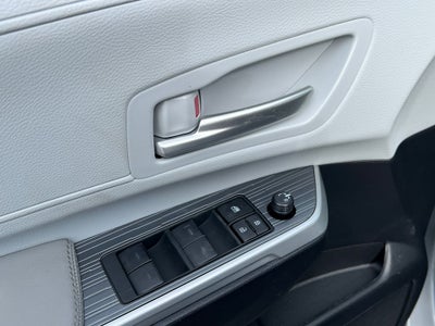 2026 Toyota Sienna XLE 7 Passenger