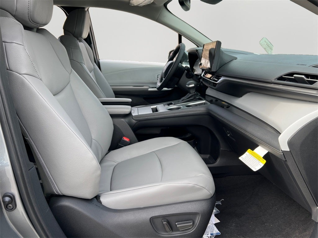 2026 Toyota Sienna XLE 7 Passenger
