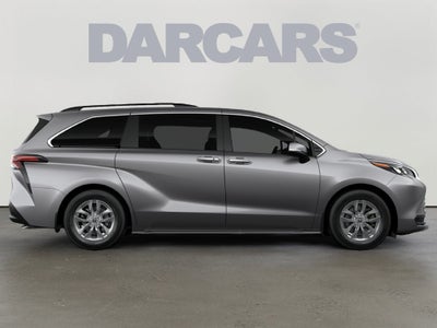 2026 Toyota Sienna XLE 7 Passenger