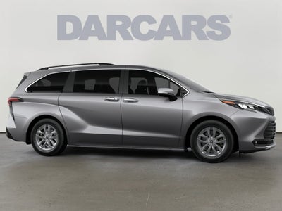 2026 Toyota Sienna XLE 7 Passenger