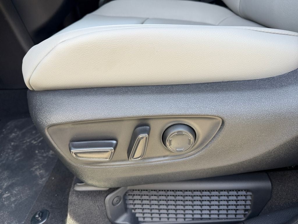 2026 Toyota Sienna XLE 7 Passenger