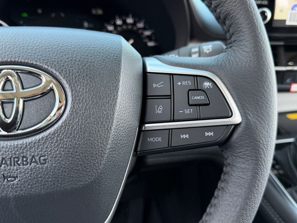 2026 Toyota Sienna XLE 7 Passenger