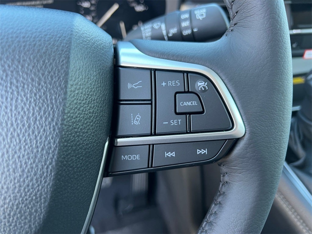 2026 Toyota Sienna XLE 7 Passenger