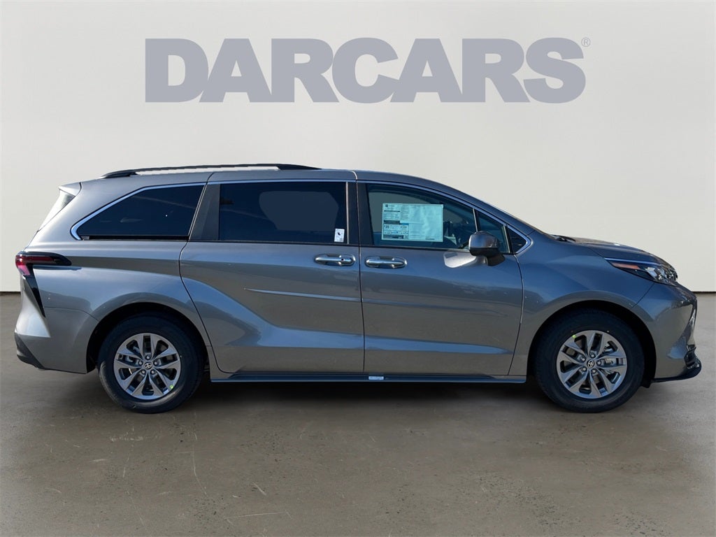 2026 Toyota Sienna XLE 7 Passenger