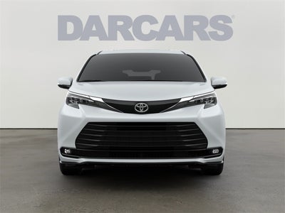 2026 Toyota Sienna XLE 7 Passenger