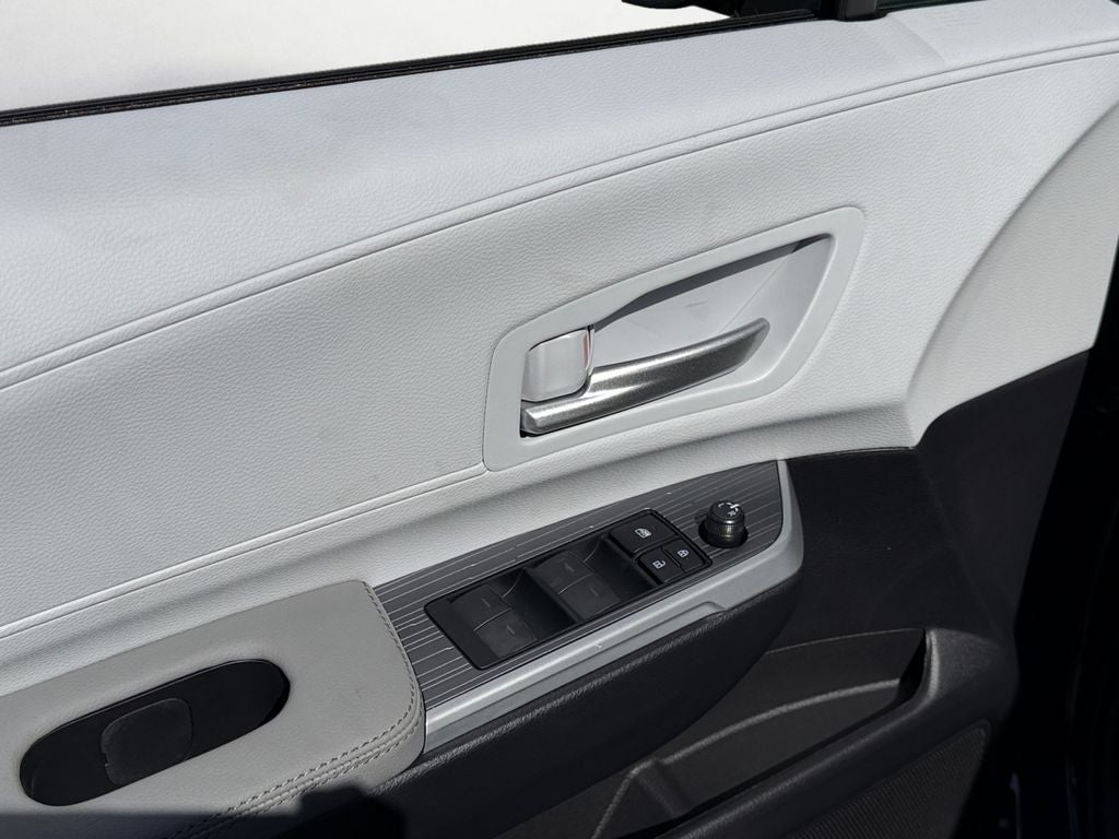 2026 Toyota Sienna XLE 7 Passenger