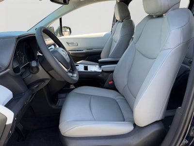 2026 Toyota Sienna XLE 7 Passenger