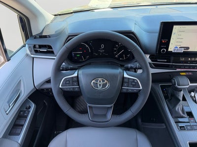 2026 Toyota Sienna XLE 7 Passenger