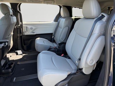 2026 Toyota Sienna XLE 7 Passenger