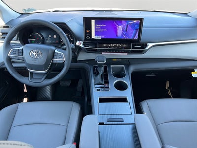 2026 Toyota Sienna XLE 7 Passenger