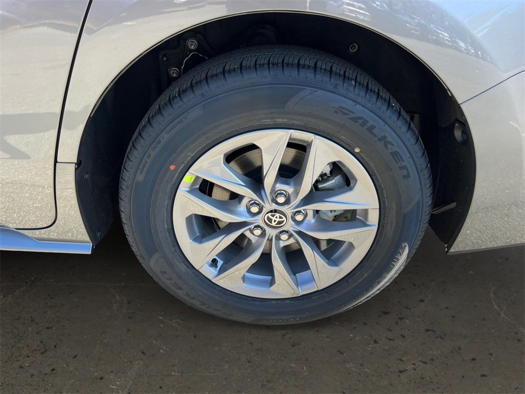 2026 Toyota Sienna XLE 7 Passenger