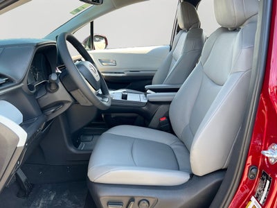 2026 Toyota Sienna XLE 7 Passenger