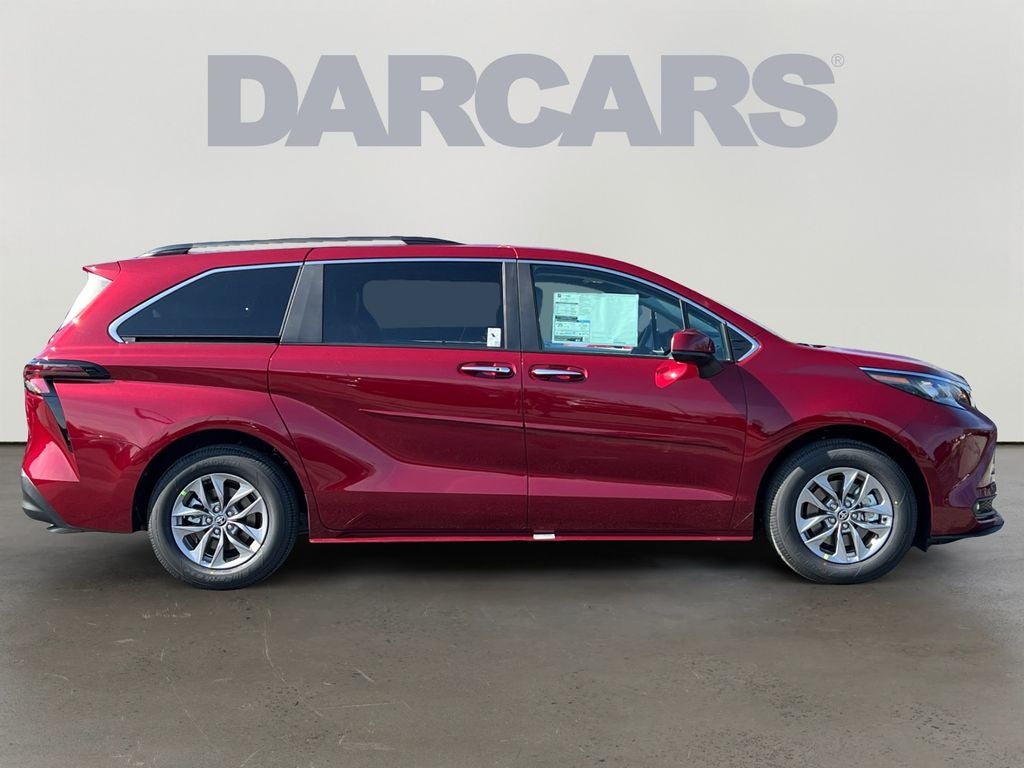 2026 Toyota Sienna XLE 7 Passenger