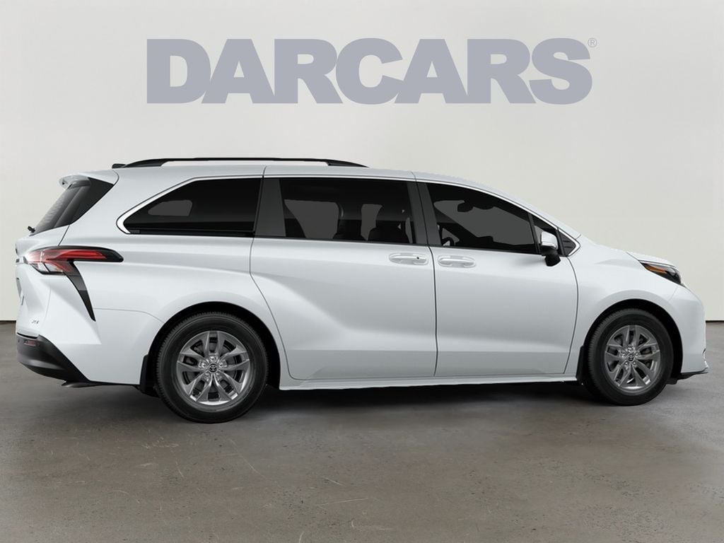 2026 Toyota Sienna XLE 7 Passenger