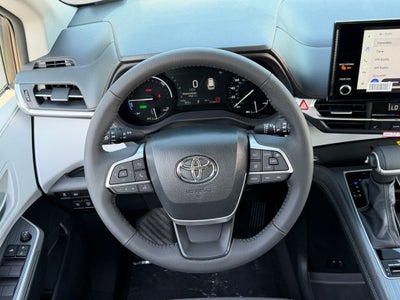 2026 Toyota Sienna XLE 7 Passenger