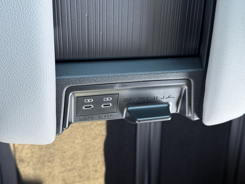 2026 Toyota Sienna XLE 7 Passenger