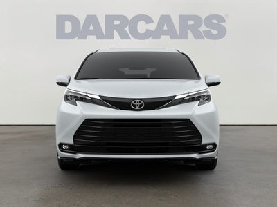 2026 Toyota Sienna XLE 7 Passenger