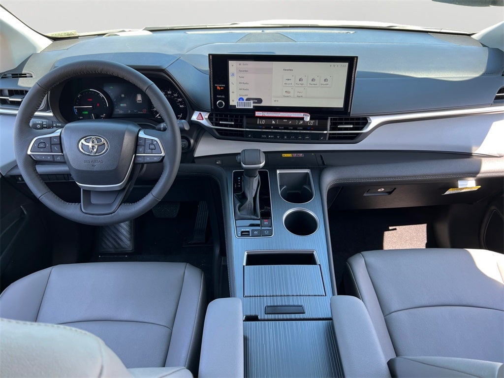 2025 Toyota Sienna XLE 7 Passenger