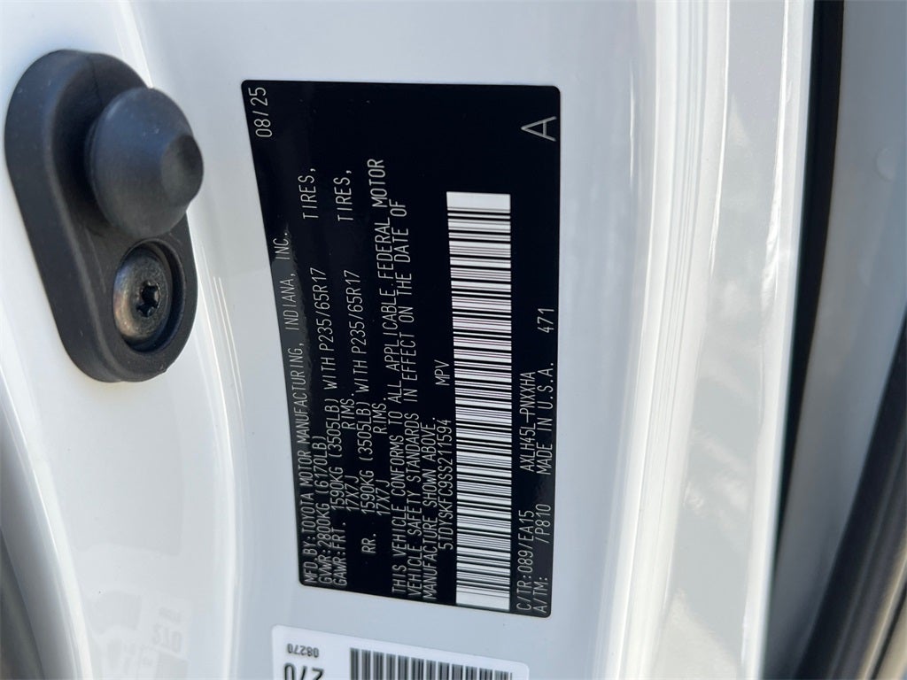 2025 Toyota Sienna XLE 7 Passenger