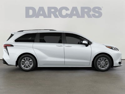 2026 Toyota Sienna XLE 7 Passenger