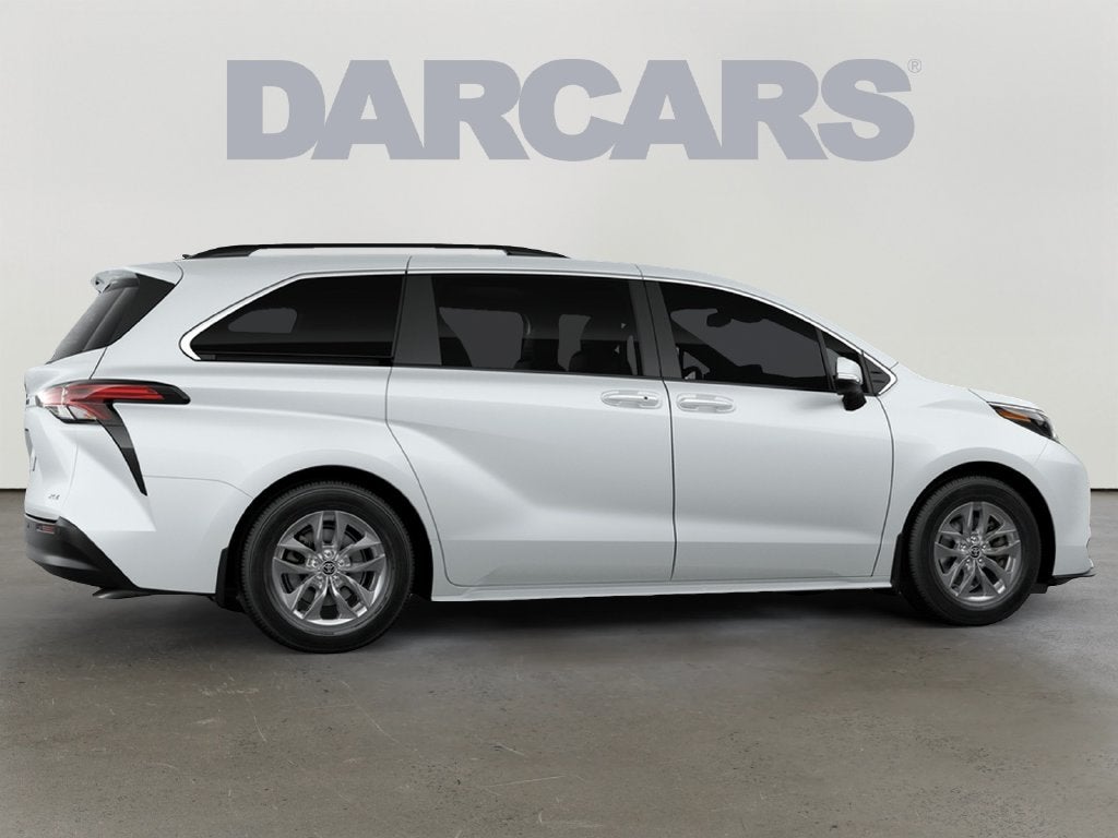 2026 Toyota Sienna XLE 7 Passenger