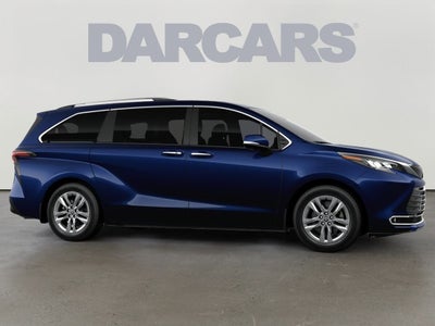 2026 Toyota Sienna Limited 7 Passenger