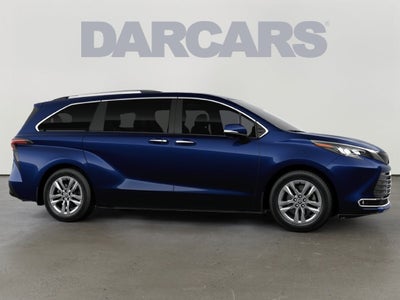 2026 Toyota Sienna Limited 7 Passenger