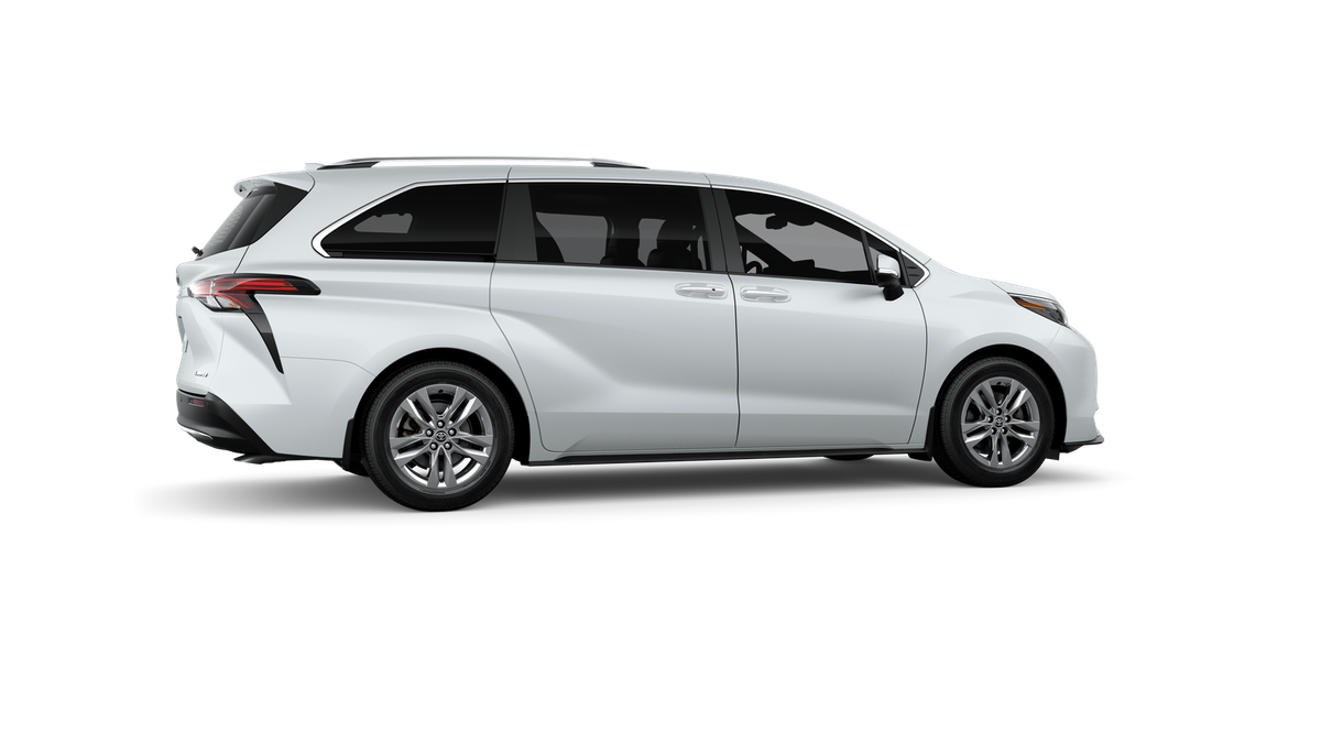 2026 Toyota Sienna Limited 7 Passenger