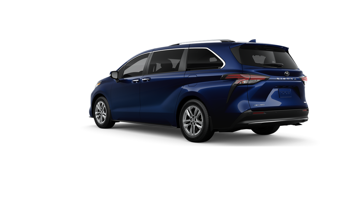 2026 Toyota Sienna Limited 7 Passenger