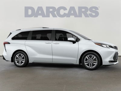 2026 Toyota Sienna Limited 7 Passenger