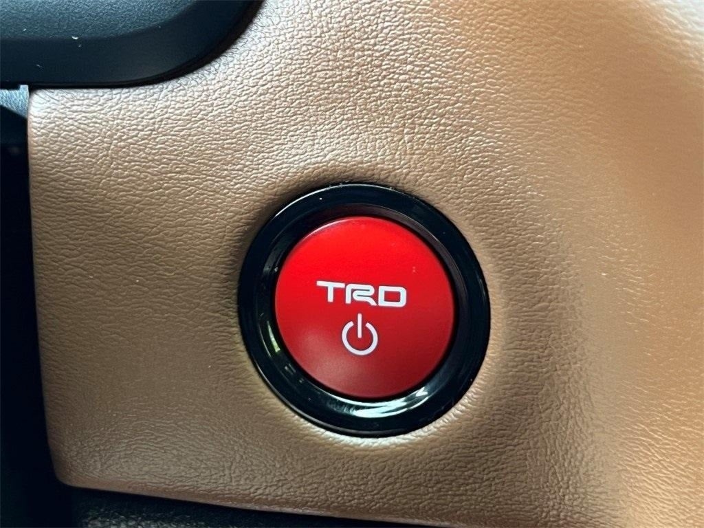 2025 Toyota Tundra Hybrid 1794 Edition