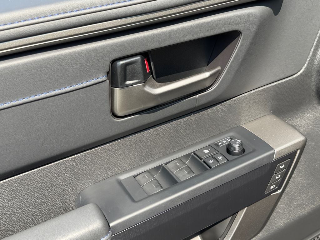 2026 Toyota Tundra Hybrid Platinum