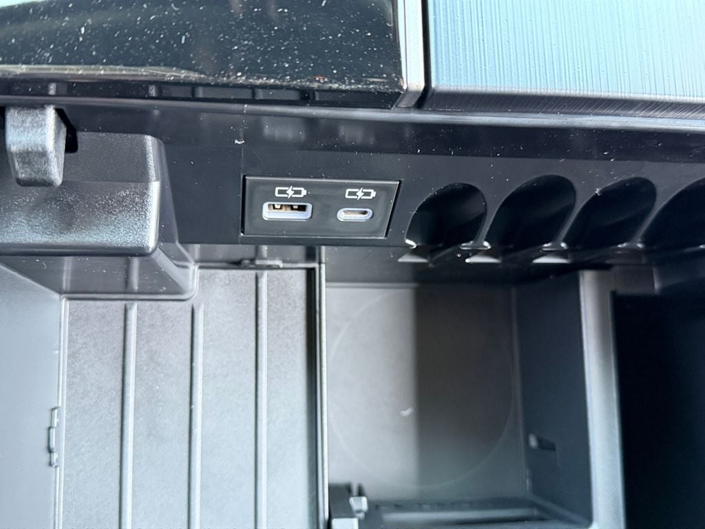 2026 Toyota Tundra Hybrid Platinum