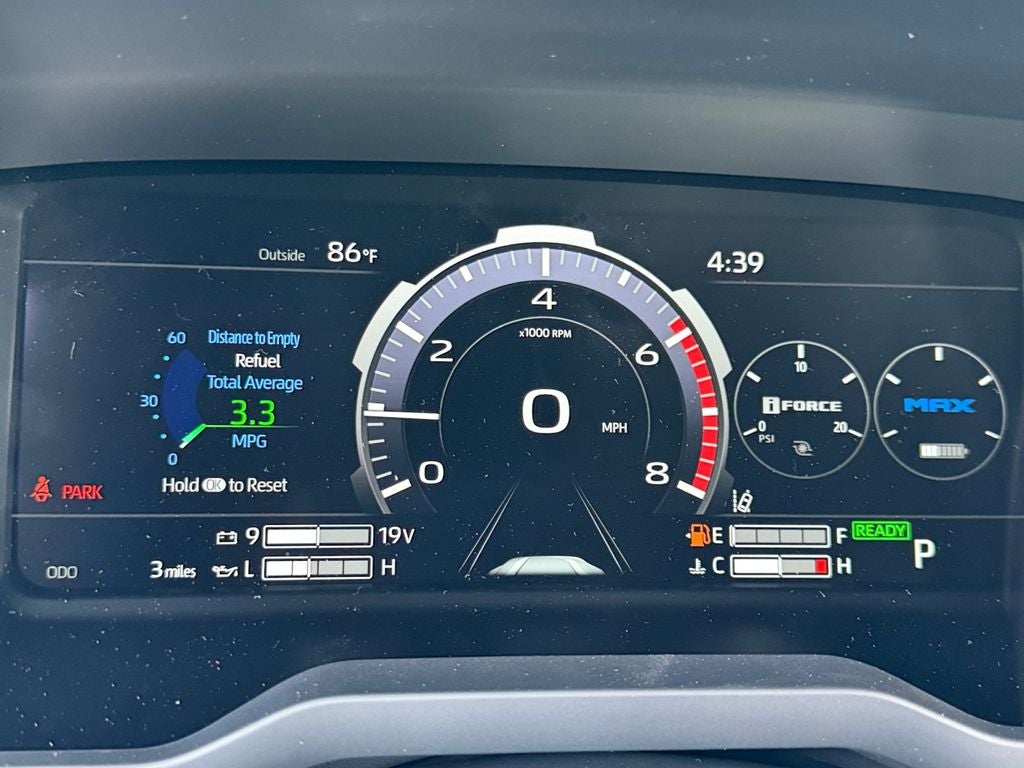 2026 Toyota Tundra Hybrid Platinum