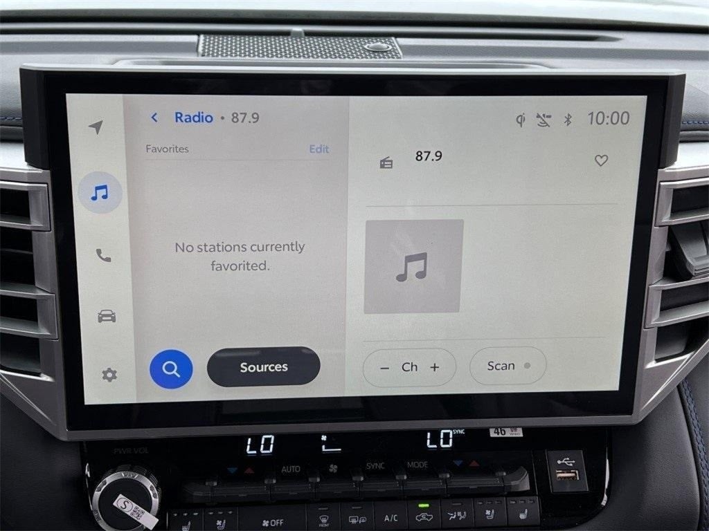2025 Toyota Tundra Hybrid Platinum