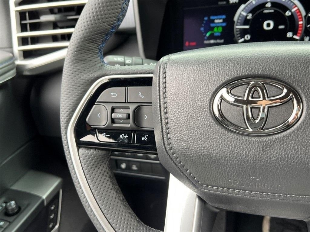 2025 Toyota Tundra Hybrid Platinum