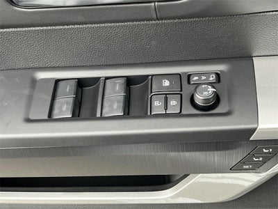 2025 Toyota Tundra Hybrid Platinum